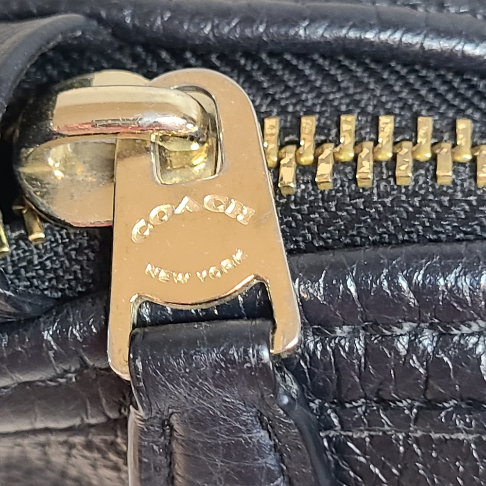 Coach Central Satchel Black Pebbled Leather EUC - Picture 5 of 16